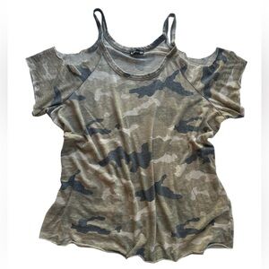 Express Camo Cold Shoulder Tee